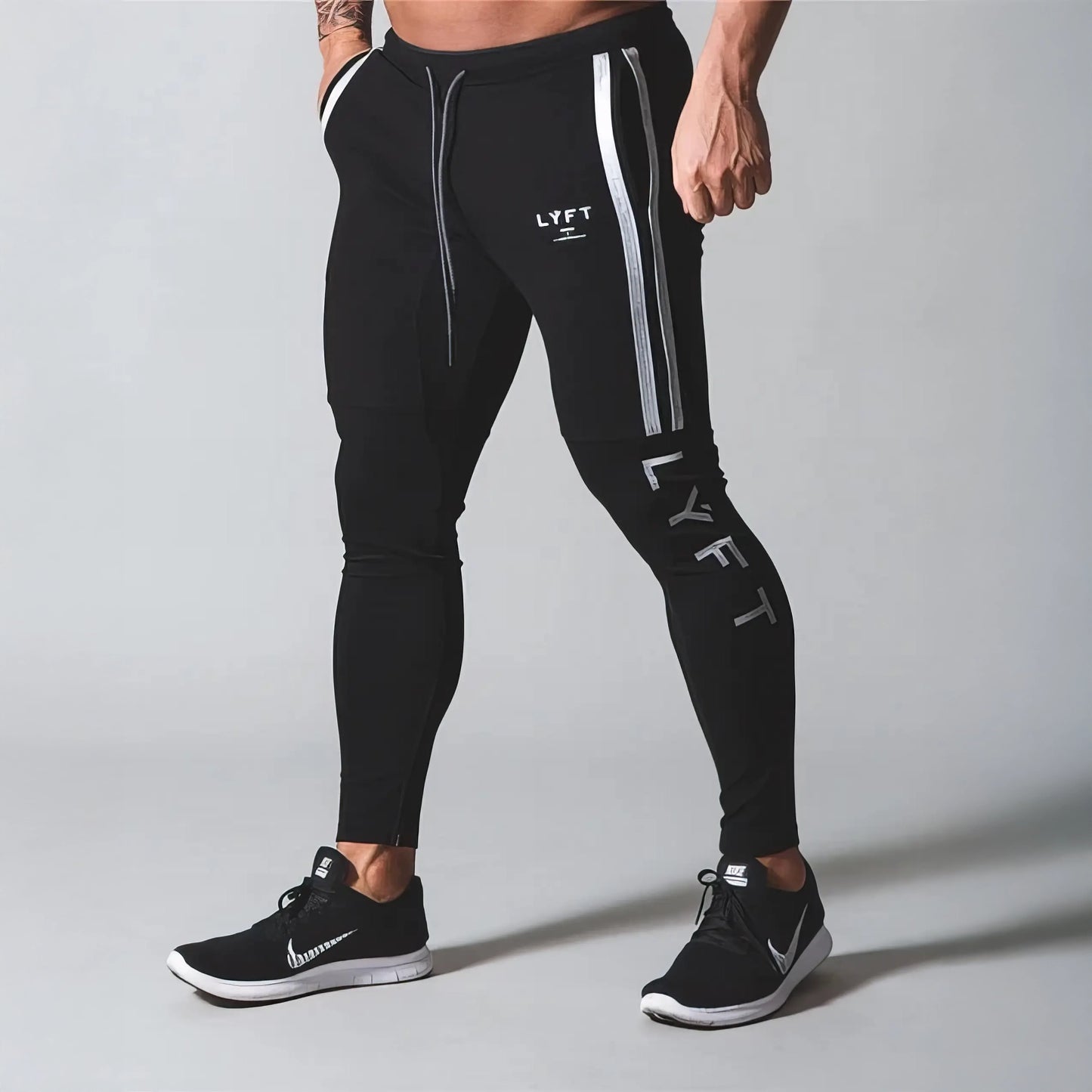 SYNTRA™ Lyft Half Cut Jogger